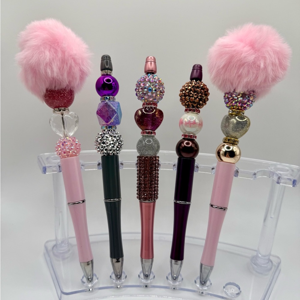 5 Valentine’s Day Pens 💘